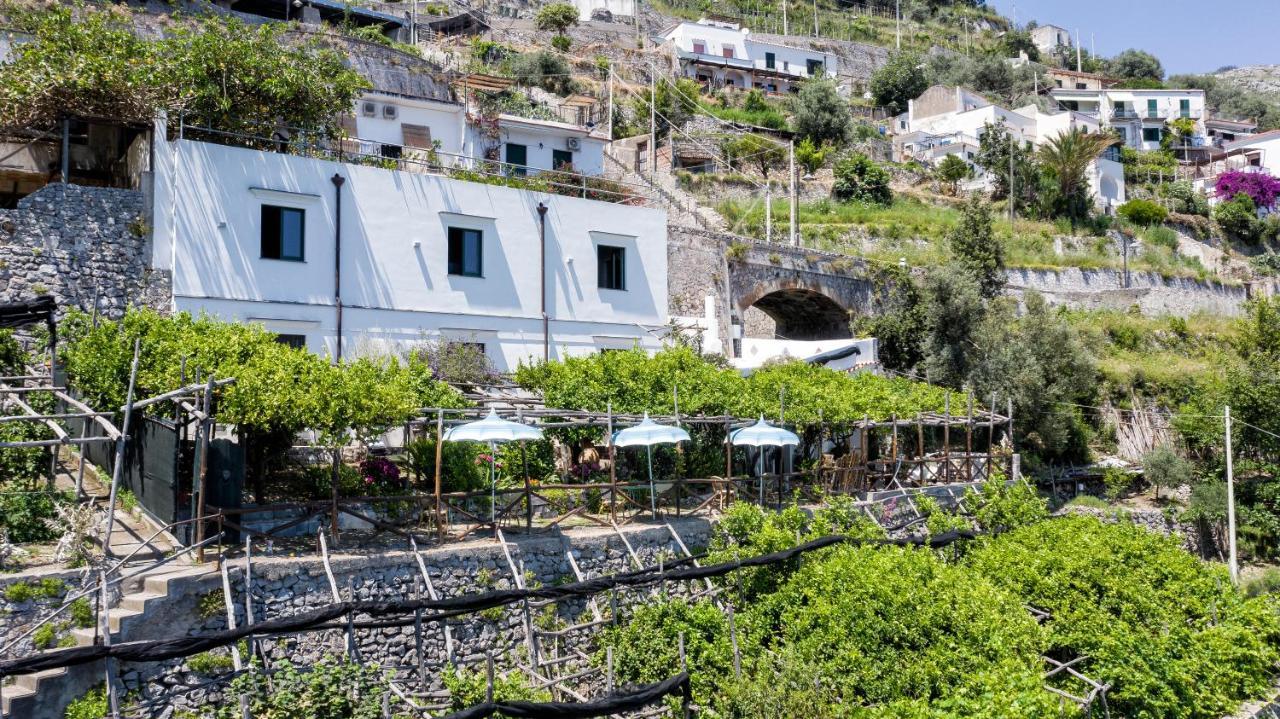 B&B Ercole Di Amalfi Exterior photo