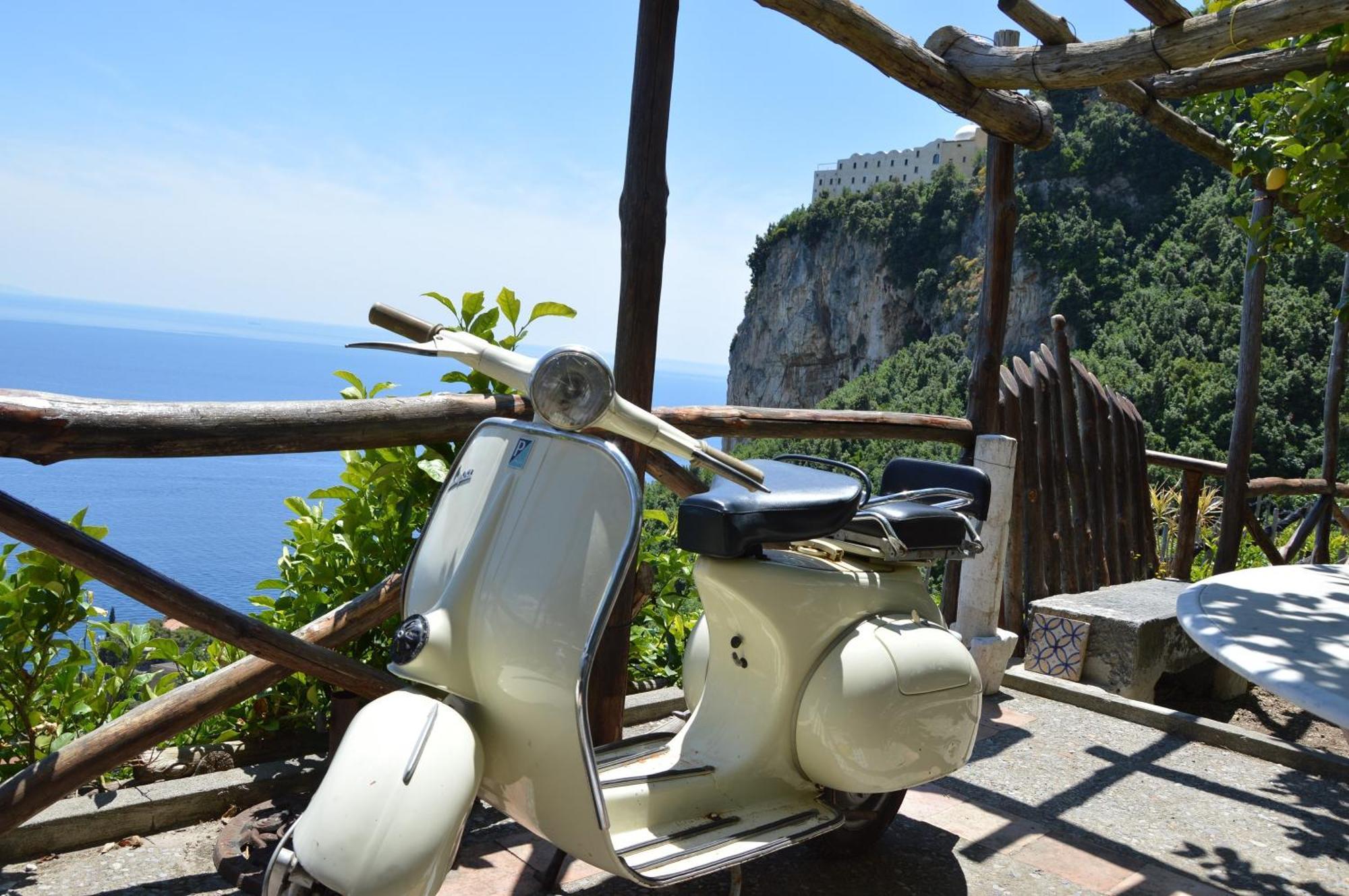 B&B Ercole Di Amalfi Exterior photo